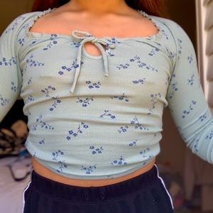 Pacsun mint green floral keyhole cropped long top